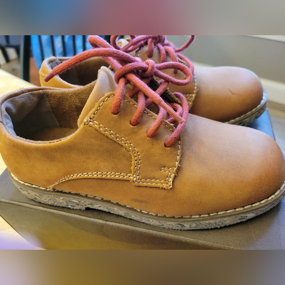 Florsheim, NWT, kid's sz 12 dress shoes, Leather